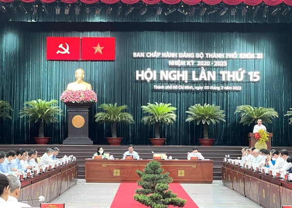 Khai mạc Hội nghị lần thứ 15 Ban Chấp hành Đảng bộ TP Hồ Chí Minh khóa XI, nhiệm kỳ 2020-2025 mở rộng